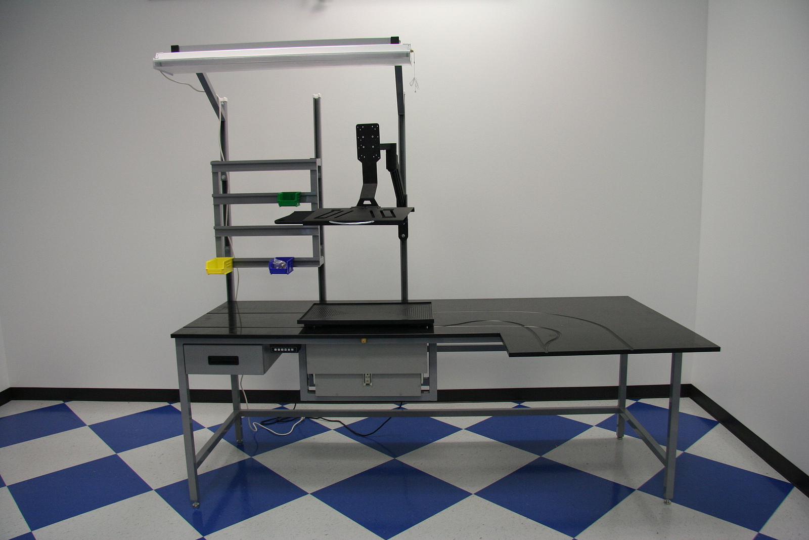 custom assembly bench