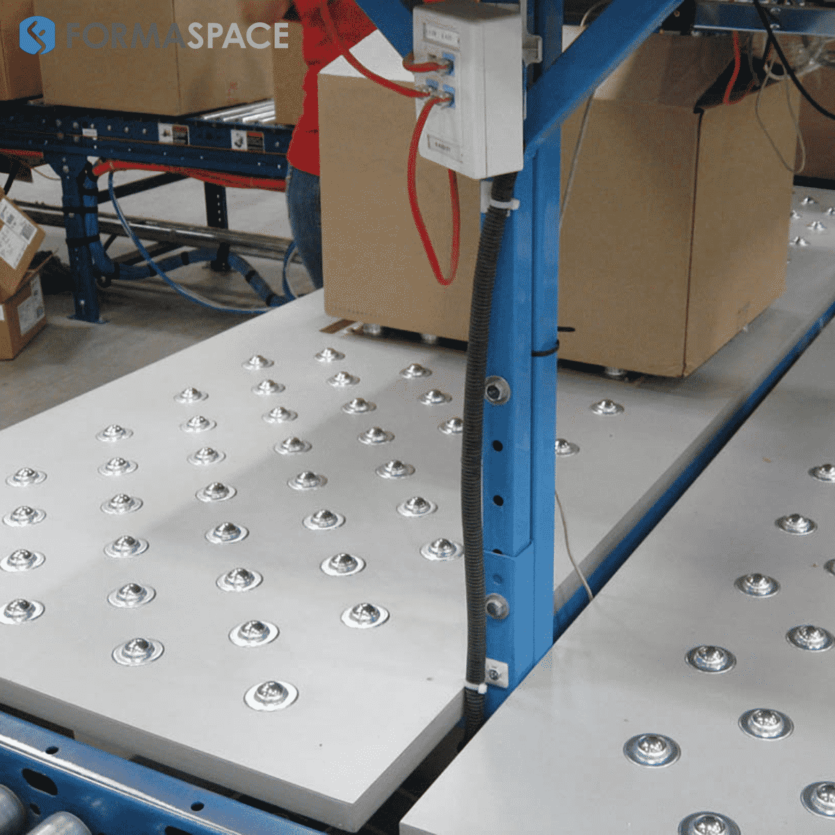 roller bar scales workstation