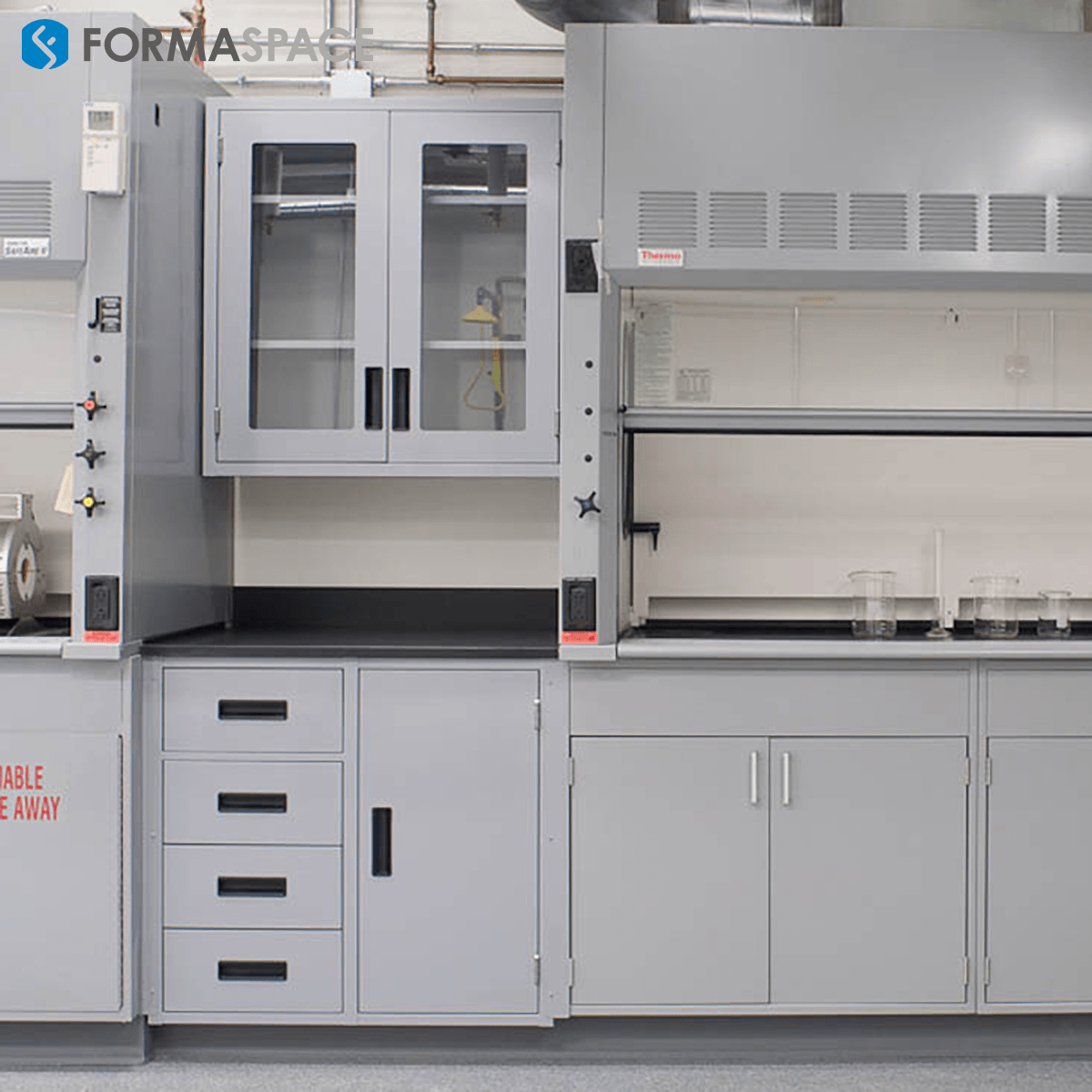 Cryogenics Custom Lab Benches with Lockable Cabinets for Each Student