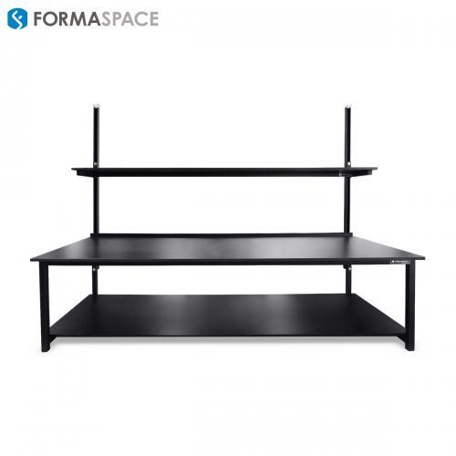 custom workstations for healthcare facilities and clinical laboratories