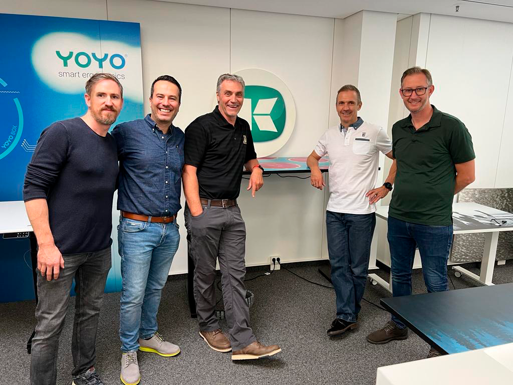 Formaspace employees at Kessebohmer office