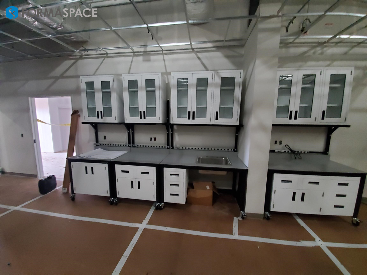 mobile workbench with drawers and cabinet storage