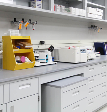 cleanroom laboratory mobile workbench with overhead lights