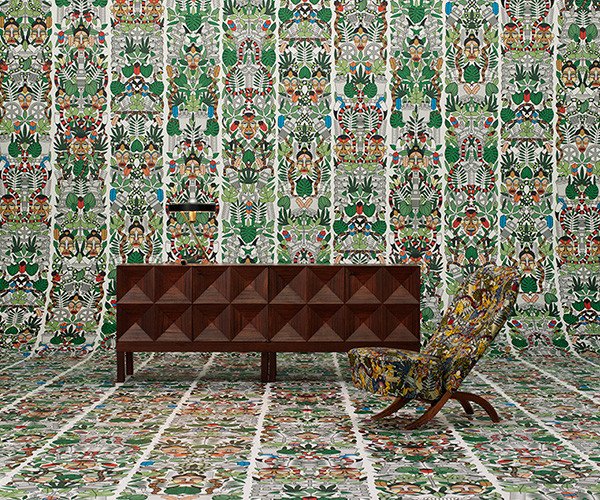 Studio Jobs once again struck gold in its collaboration with the Dutch brand NLXL by winning the Best Wallcovering Award at ICFF 2014. Graphically intense wall paper and Trompe-l’œil supergraphics are back; providing strong contrast to the International Style's traditional reliance on steel, glass, solid color panels and natural wood surface finishes. Studio Jobs once again struck gold in its collaboration with the Dutch brand NLXL by winning the Best Wallcovering Award at ICFF 2014. Graphically intense wall paper and Trompe-l’œil supergraphics are back; providing strong contrast to the International Style's traditional reliance on steel, glass, solid color panels and natural wood surface finishes.